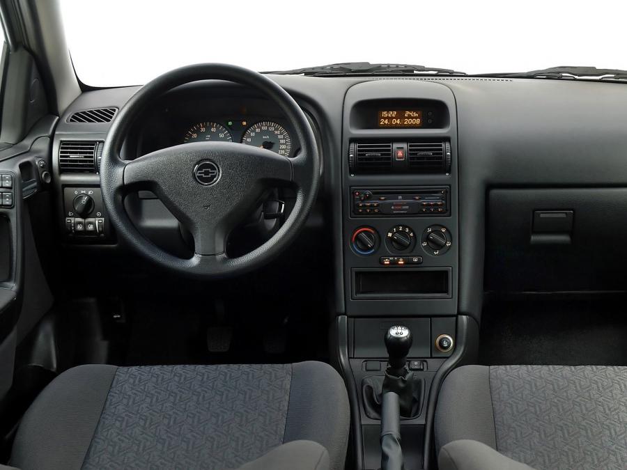  Chevrolet Astra 5-Door 2003 года  (фото 3 из 16)